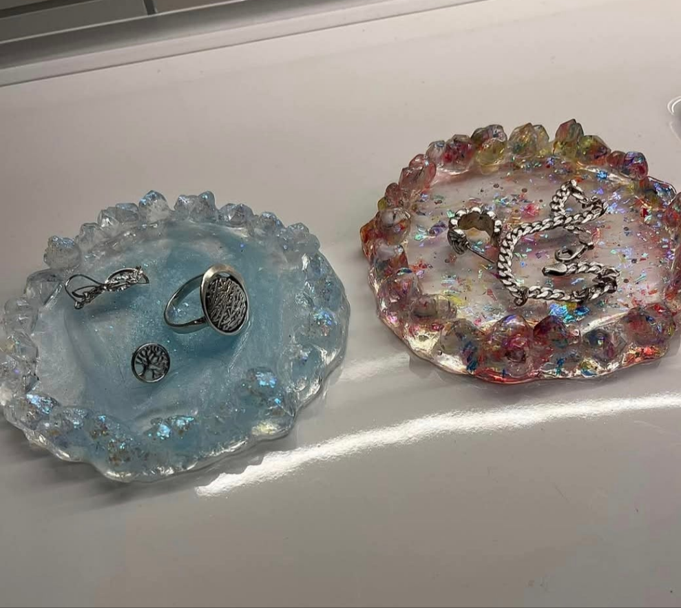 Luxurious Handmade Epoxy Jewelry Trays ✨