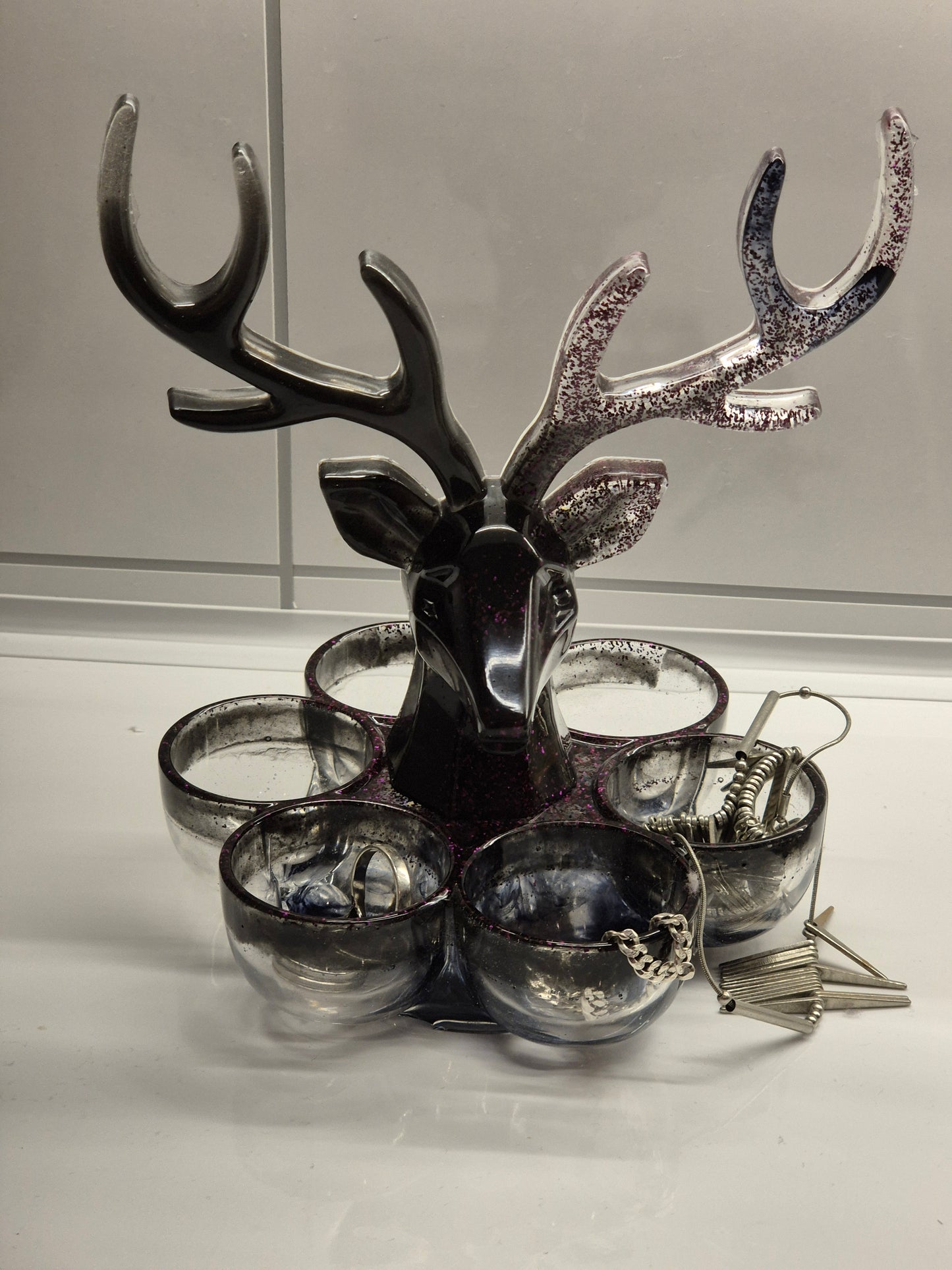 Unique jewelry holder