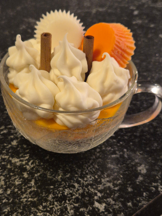 Scented unique candle