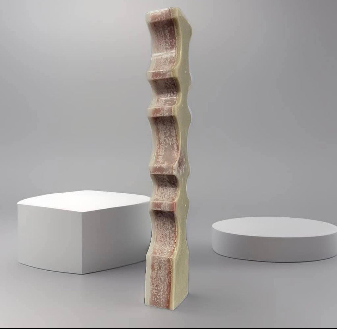 Sculptural Elegance – Handmade Palm Wax Candle with Frosted Crystal Effec