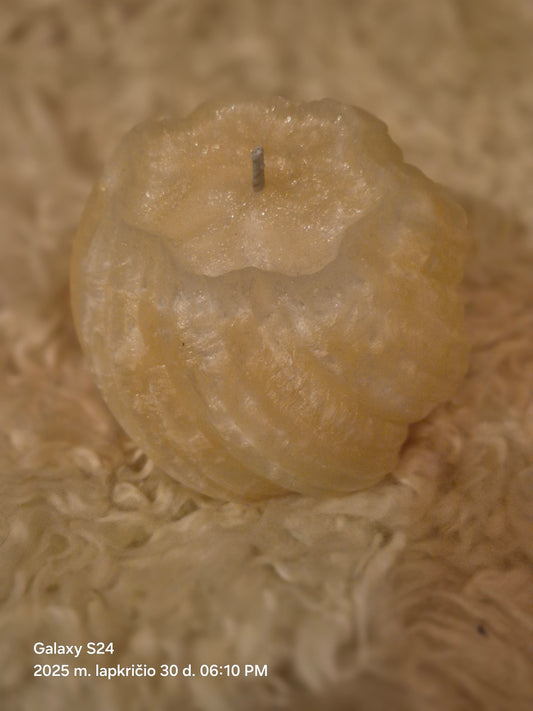 Blended wax large candle