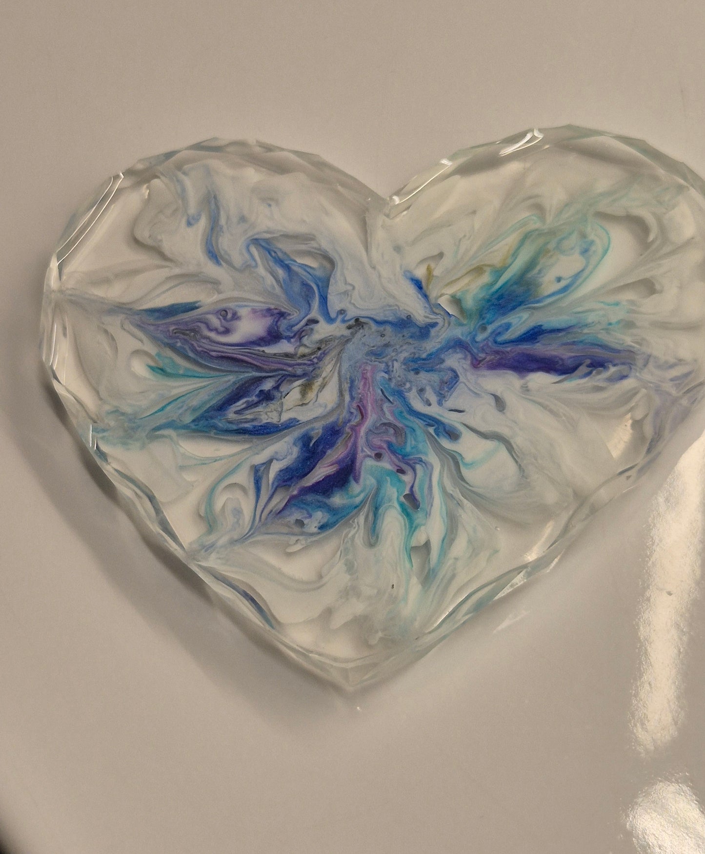 Handmade Heart-Shaped Resin Trinket Dish | Decorative Coaster