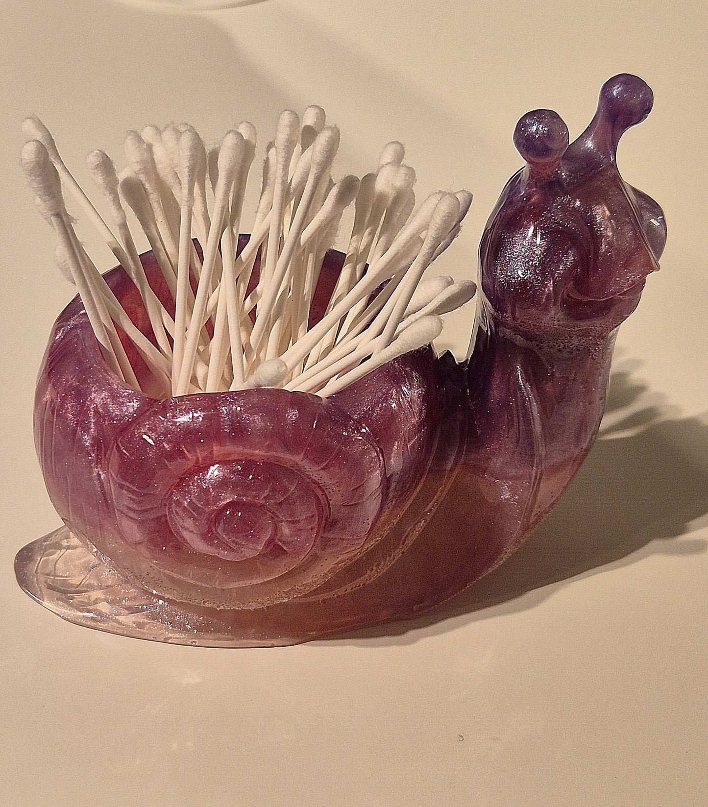 Handmade Resin Snail-Shaped Holder